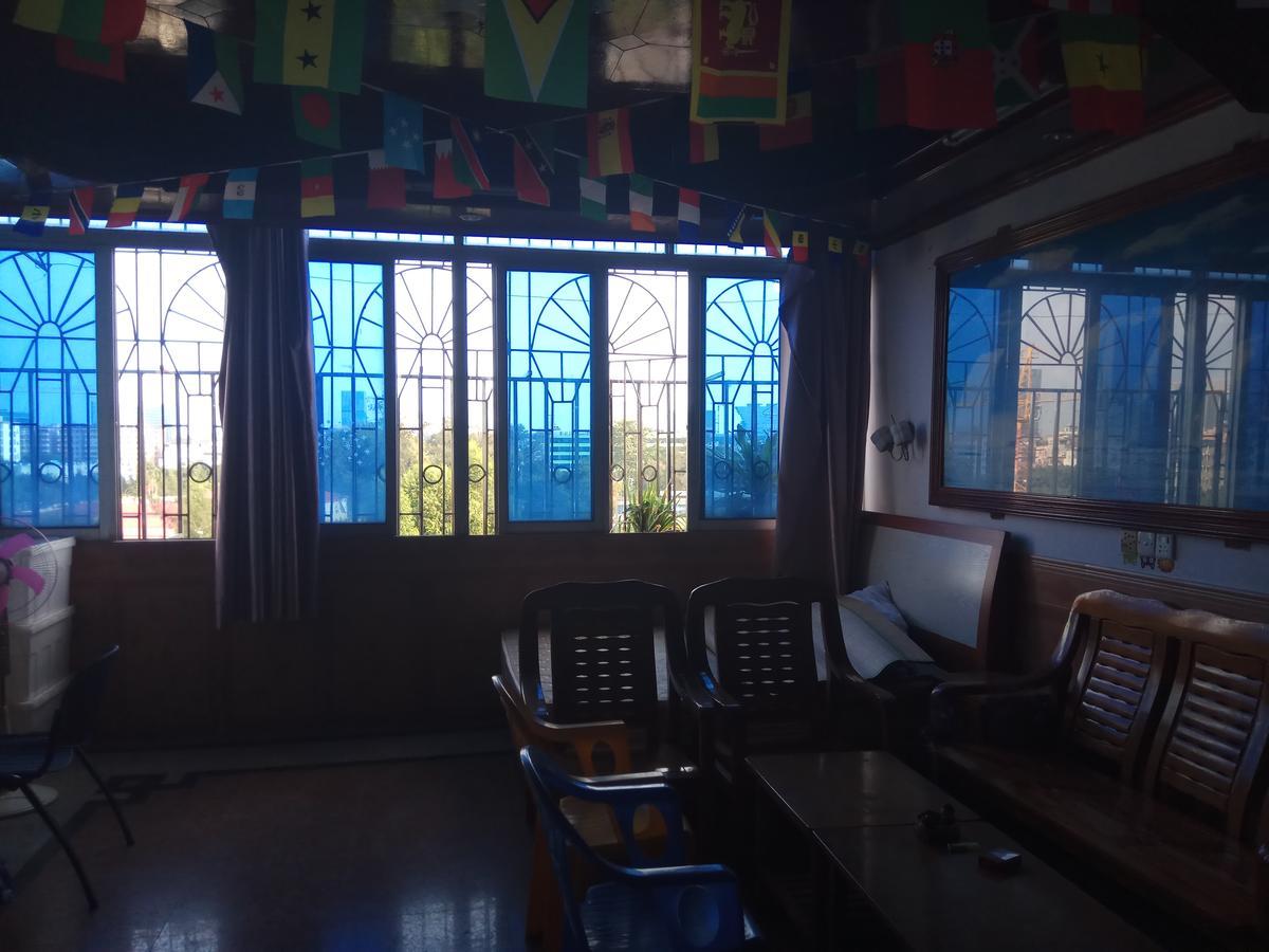 Guangzhou C'Est La Vie Youth Hostel מראה חיצוני תמונה